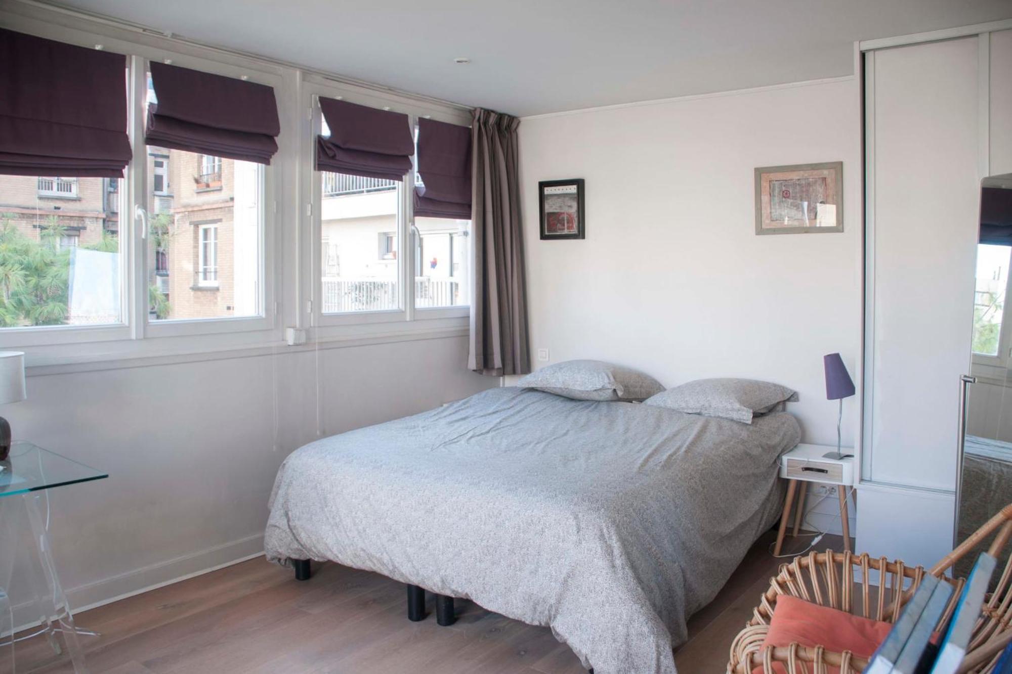Cosy Apartment With Balcony In The Heart Of Parigi Esterno foto